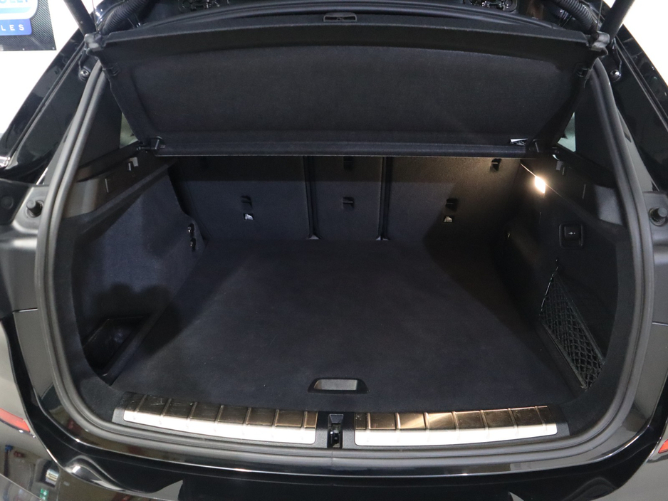 2021 BMW X1 - image 30