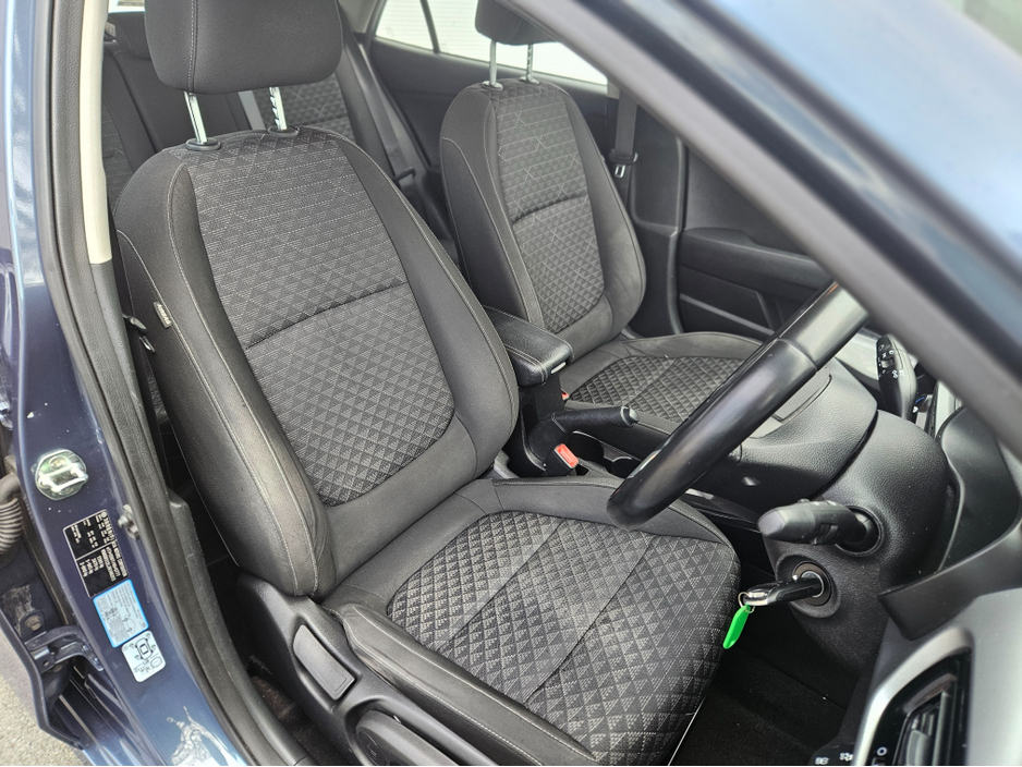 2018 Kia Rio - image 6