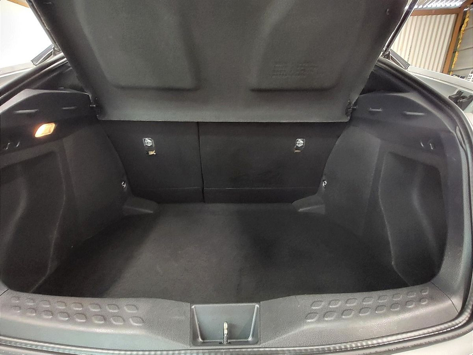 2016 Toyota C-HR - image 10