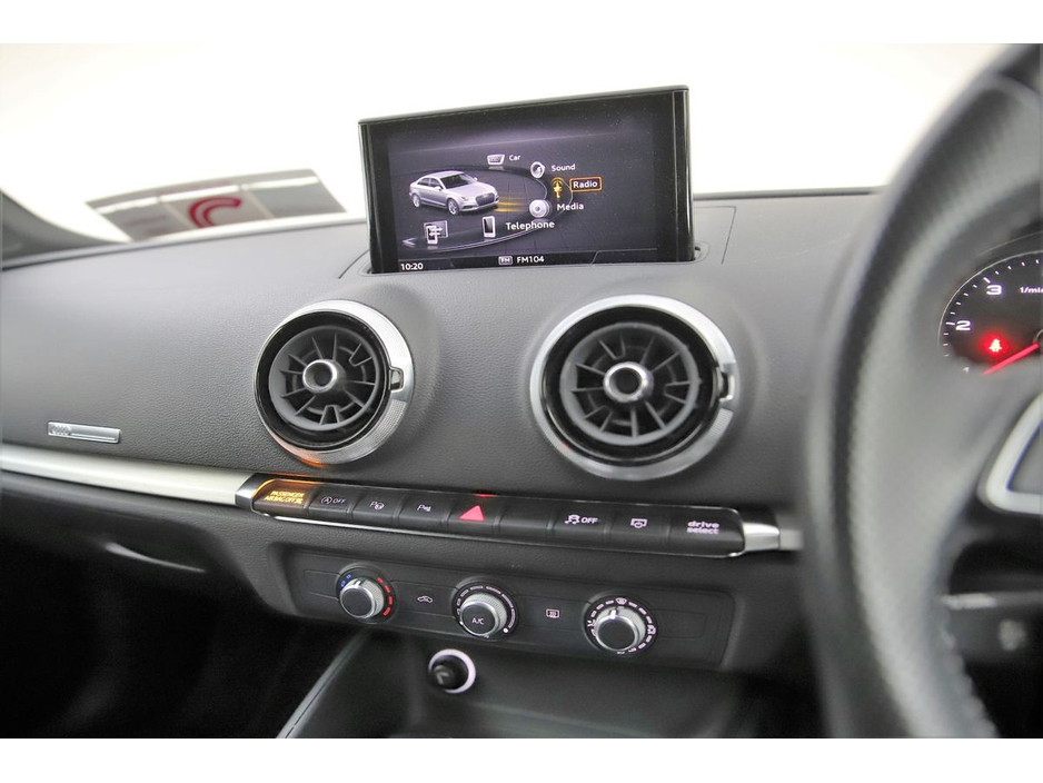 2018 Audi A3 - image 21