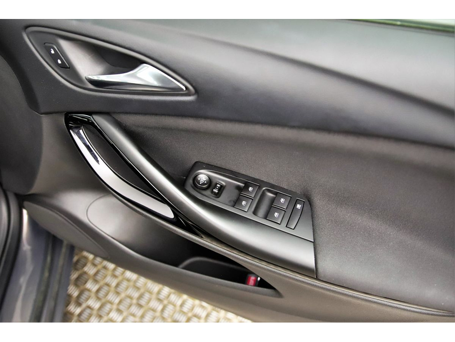 2016 Opel Astra 1.0 TURBO SC 105BHP 6SPD