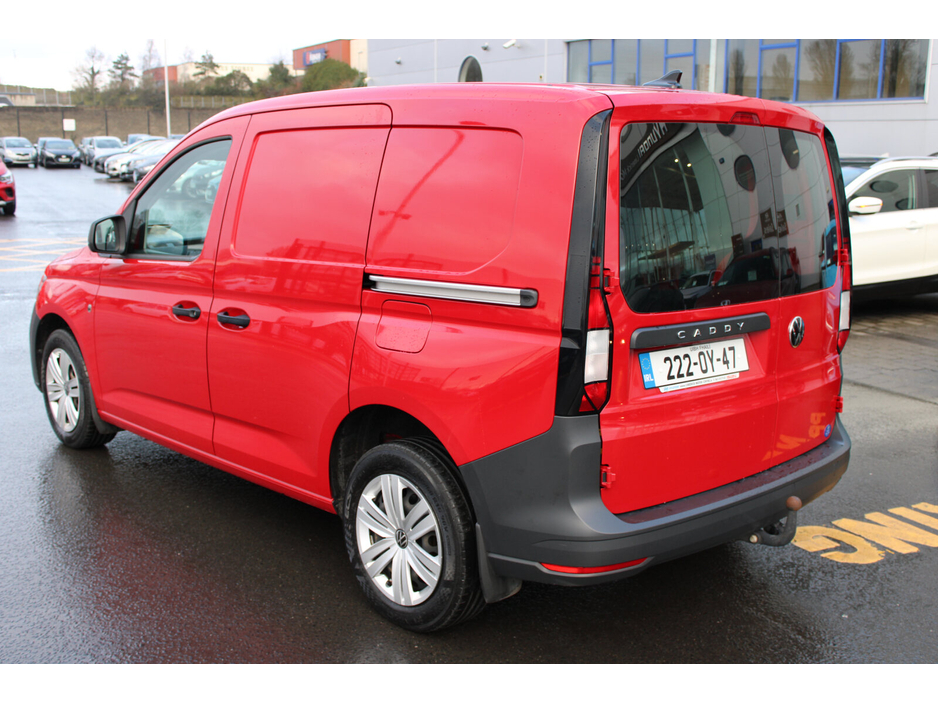 2022 Volkswagen Caddy CADDY TDI 102HP M6F €20,950