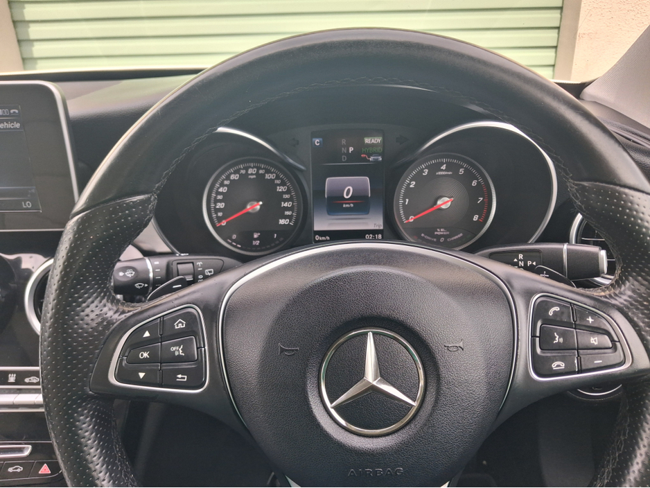 2016 Mercedes-Benz C Class - image 23