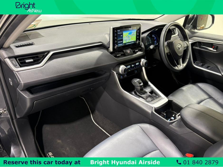 2022 Toyota Rav4 RAV4 HYBRID SOL 4DR AUTO €38,950