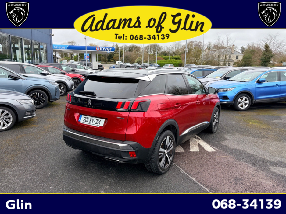 2020 Peugeot 3008 - image 2