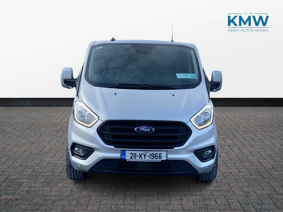 2021 Ford Transit Custom - image 4