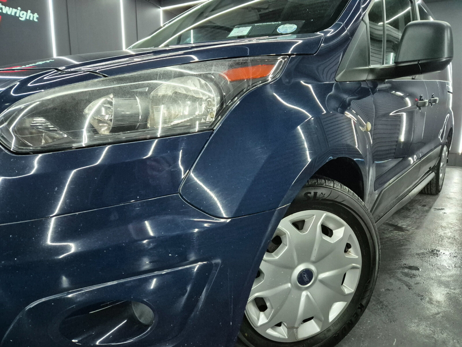 2016 Ford Tourneo Connect - image 4