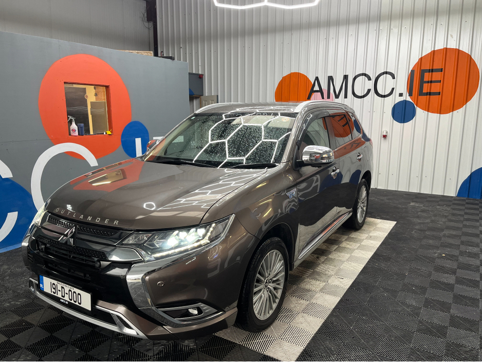 2019 Mitsubishi Outlander €22950 2019 MITSUBISHI OUTLANDER PHEV G 2.4 AUTOMATIC / CRUISE CONTROL / 360° PARKING CAMERA / ELECTRIC HEATED SEATS / HEATED STEERING WHEEL €22,950
