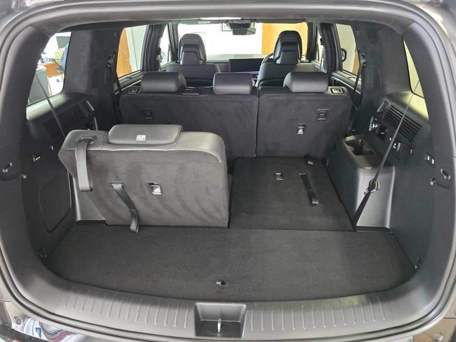 2024 Hyundai Santa Fe PHEV Premium Calligraphy * ULTIMATE SPECIFICATION * €66,950