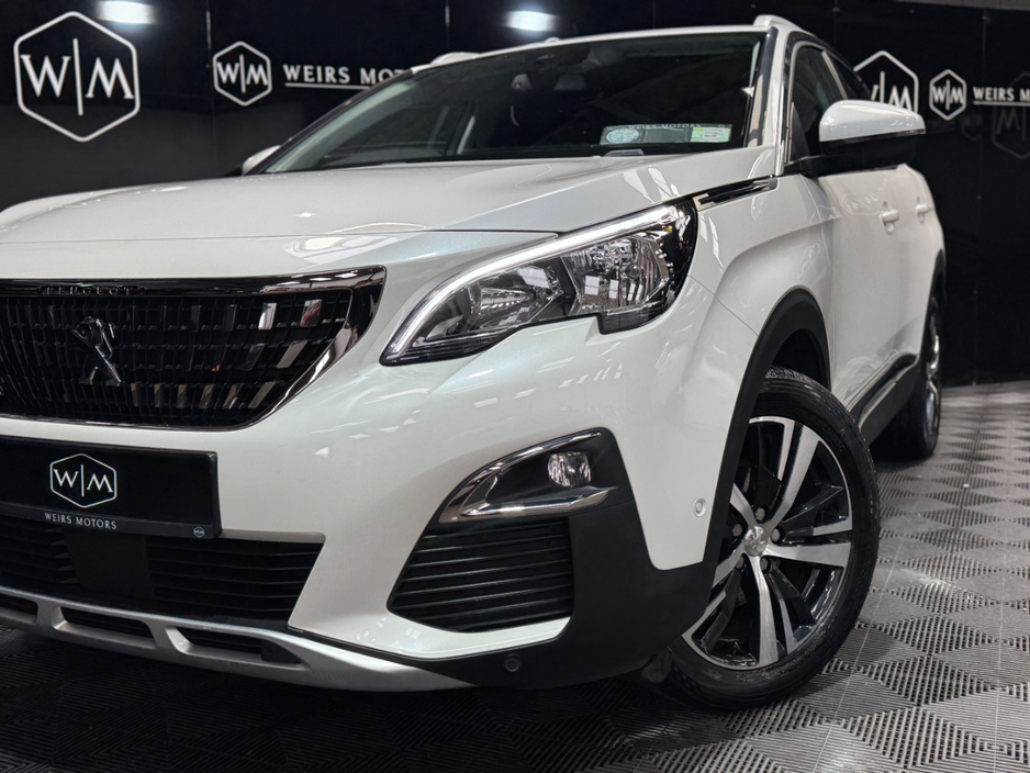 2020 Peugeot 3008 - image 3