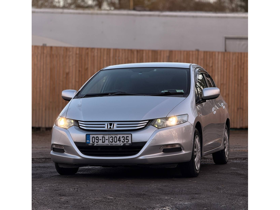 2009 Honda Insight - image 4