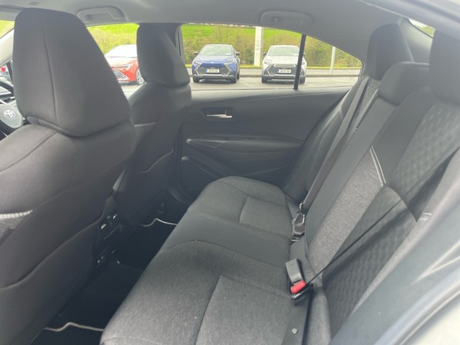 2024 Toyota Corolla - image 7