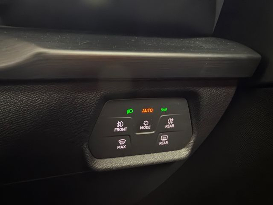 2023 Cupra Formentor E-hybrid 204HP DSG 5DR Auto €30,950