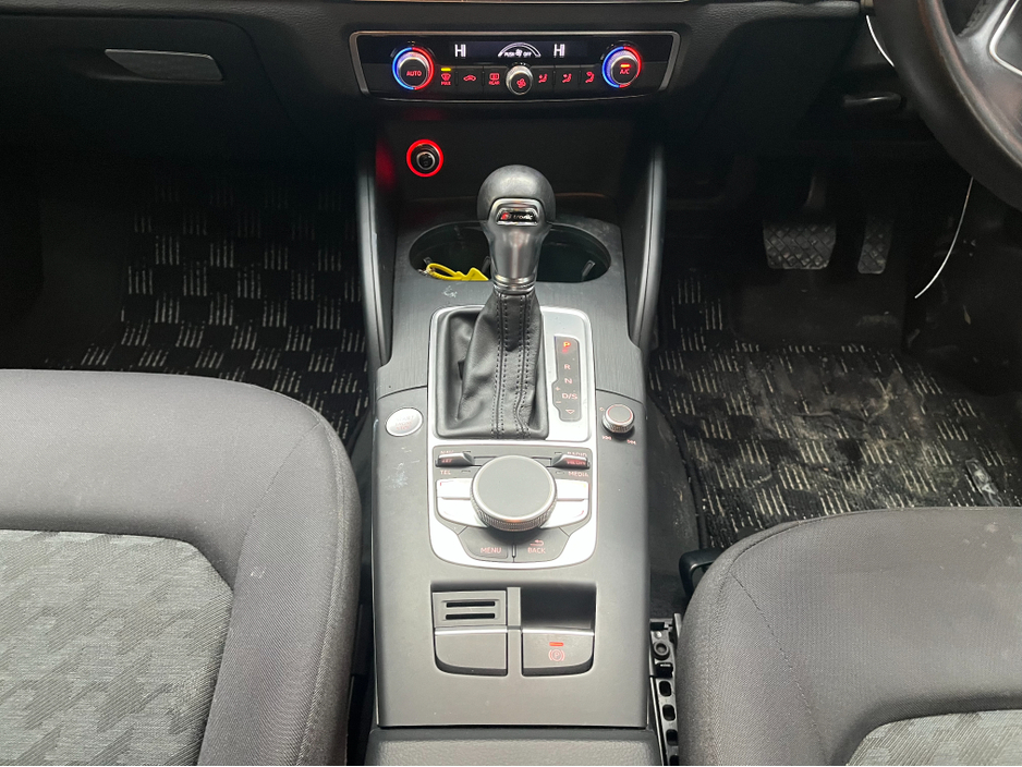 2015 Audi A3 - image 19