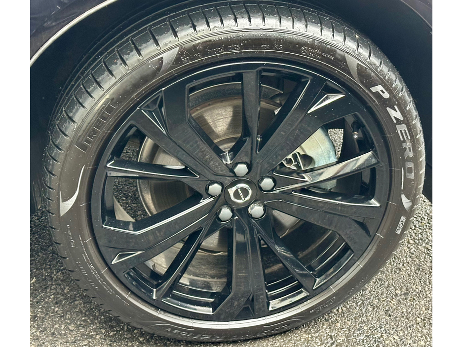 2025 Volvo XC60 T6 AWD PANORAMIC SUNROOF