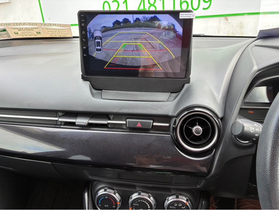 2015 Mazda Demio - image 20