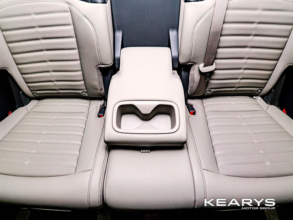 2025 Kia EV9 - image 28