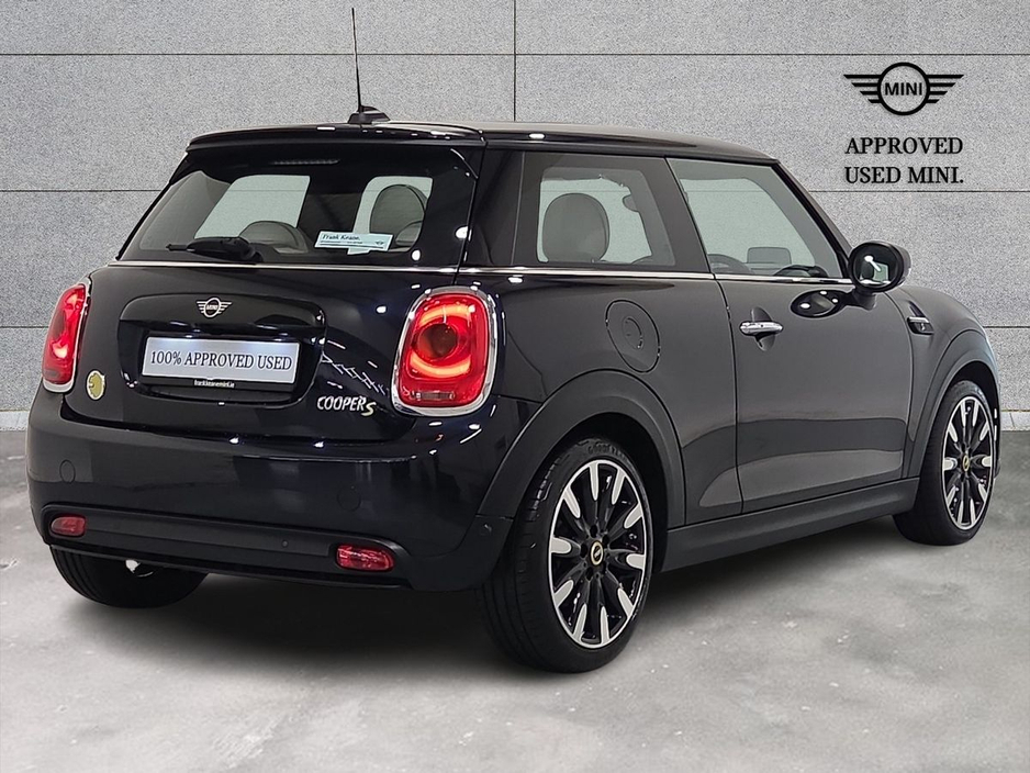 2022 MINI Hatch Electric Level 3 €22,950