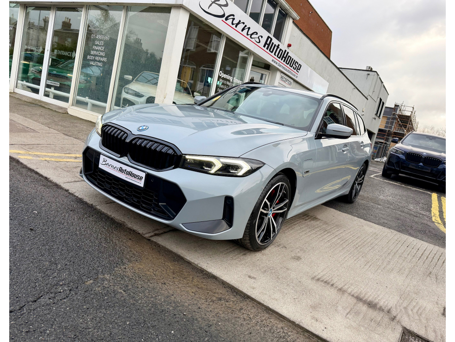 2023 BMW 3 Series 330E TOURING M-SPORT  PRO 5DR AUTO €43,900