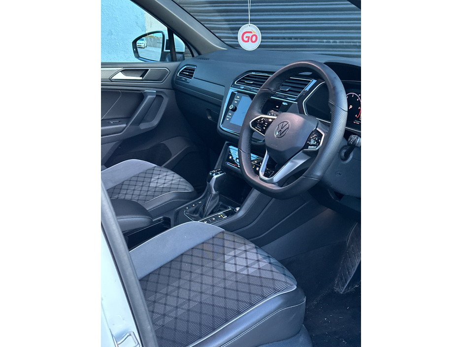 2020 Volkswagen Tiguan - image 18