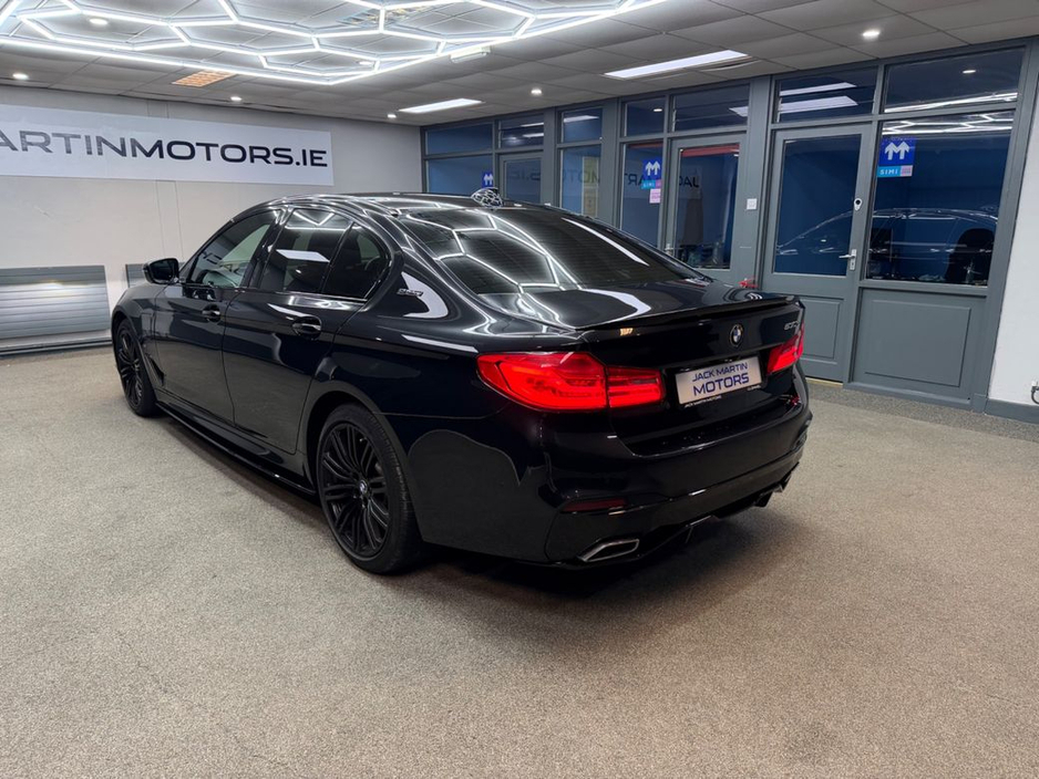 2019 BMW 5 Series - image 16