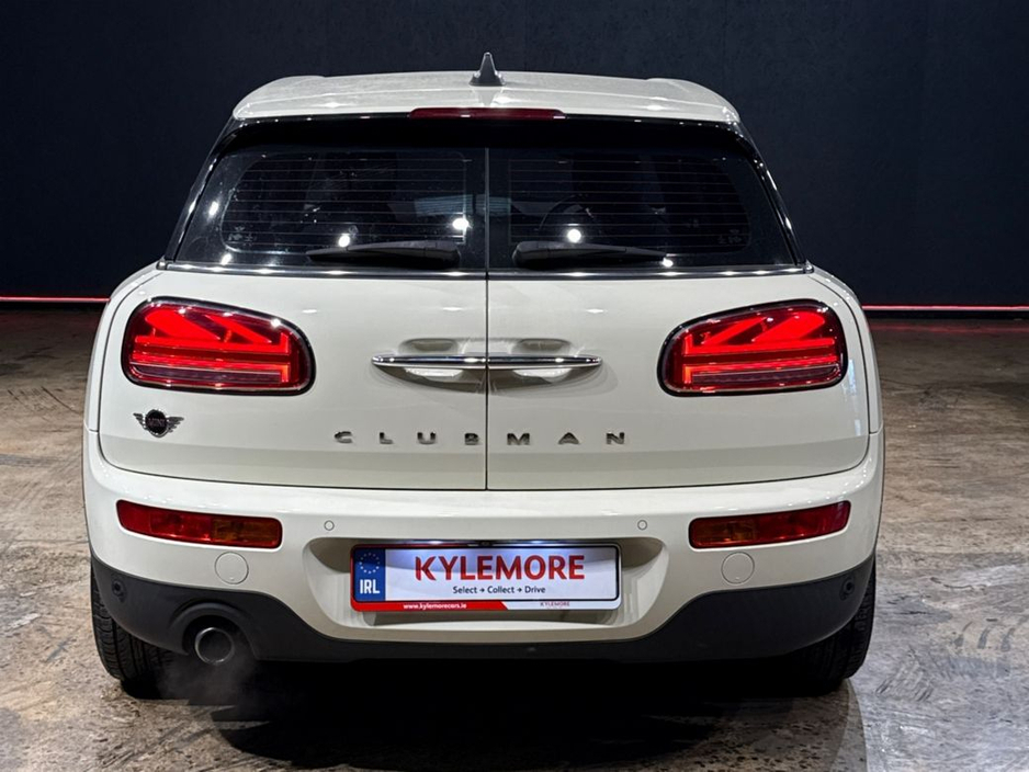 2020 MINI Cooper - image 4