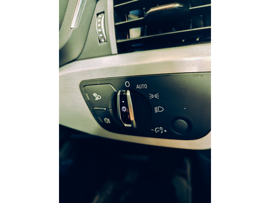 2017 Audi A5 S LINE 190PS  Digital Dash €24,900