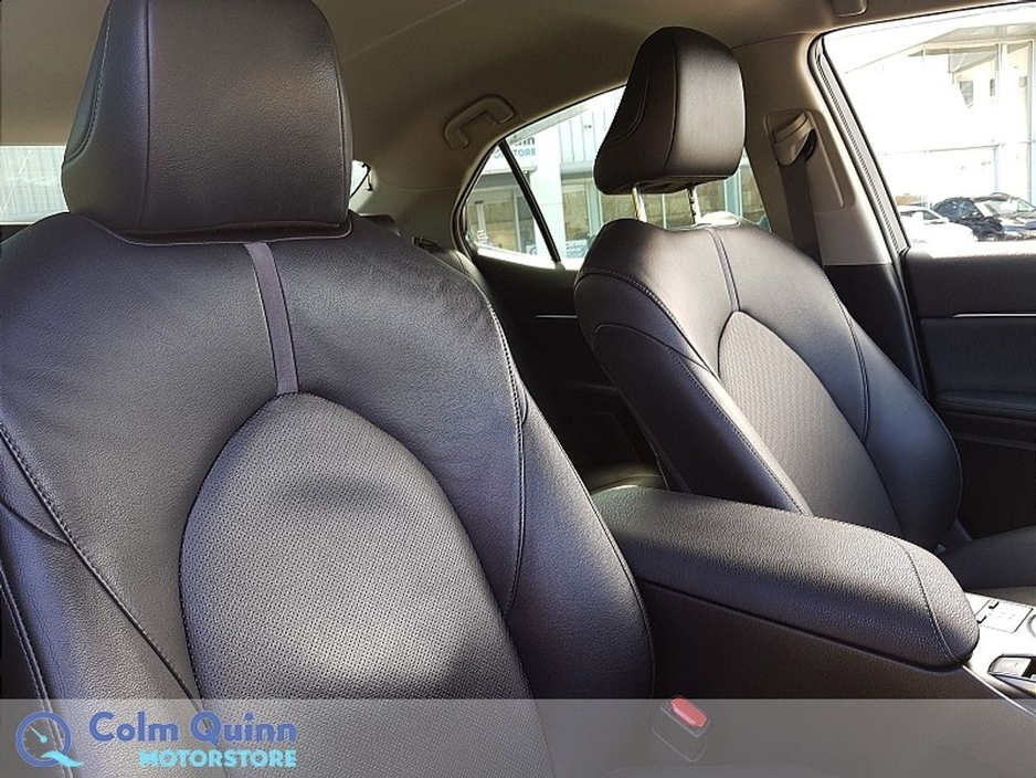 2021 Toyota Camry - image 15