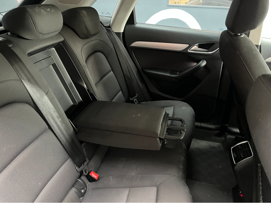 2017 Audi Q3 - image 12