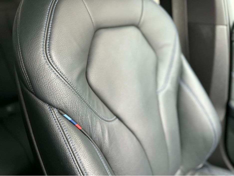 2022 BMW 5 Series - image 16