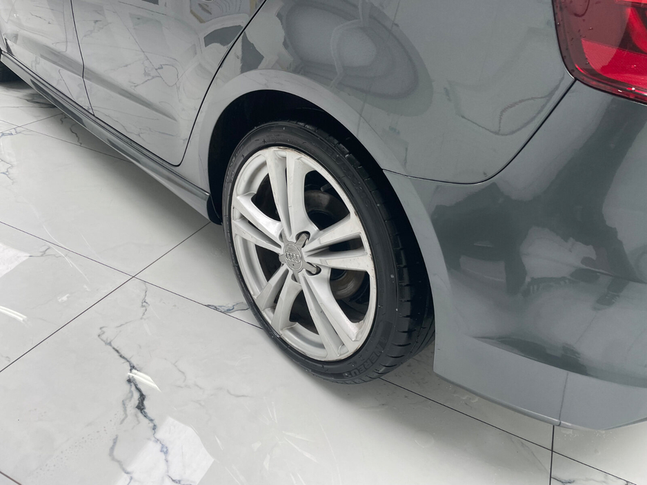2016 Audi A3 - image 11