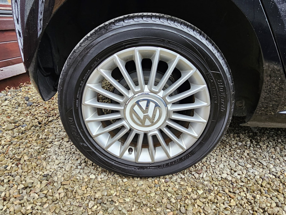 2012 Volkswagen up! - image 26