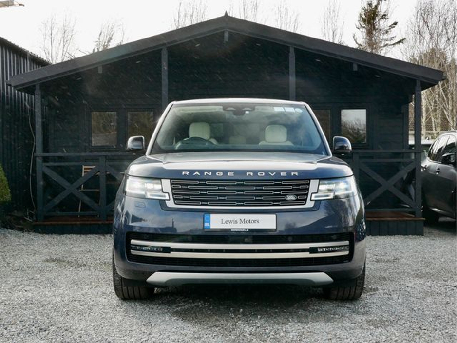 2025 Land Rover Range Rover - image 2