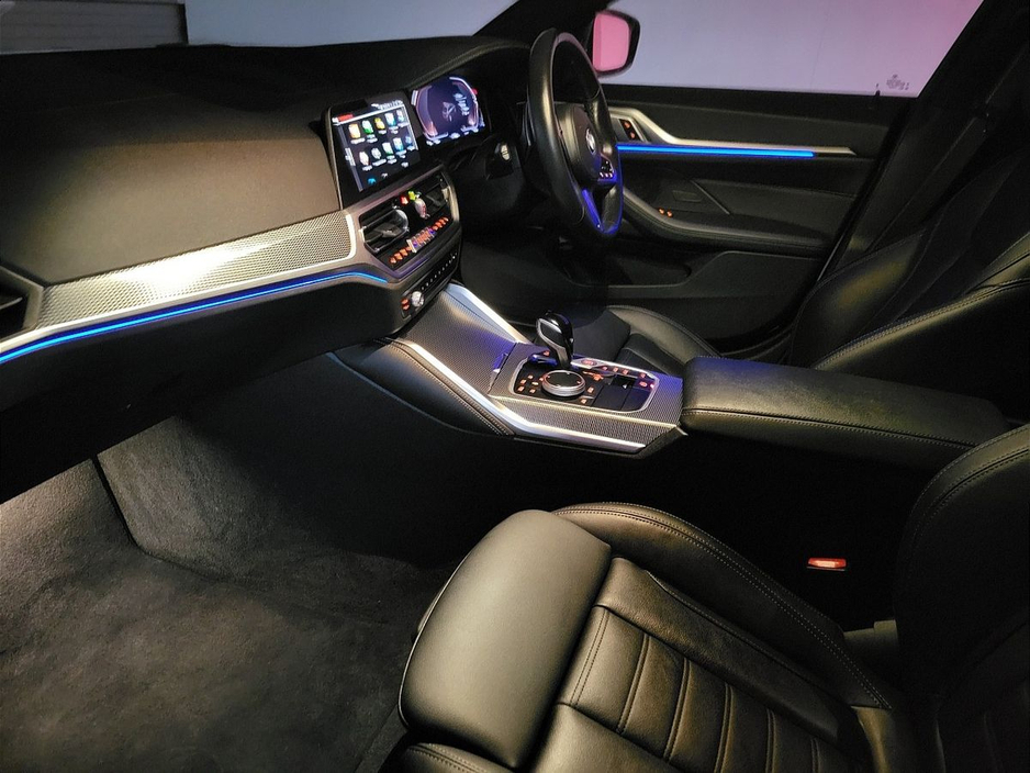 2023 BMW 4 Series - image 24