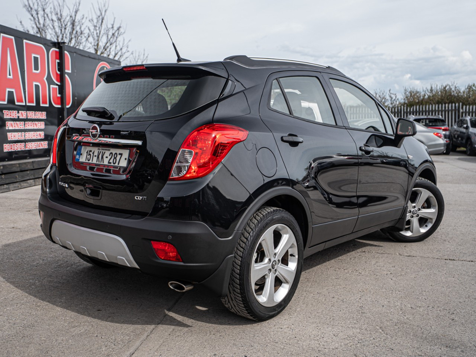 2015 Opel Mokka - image 2