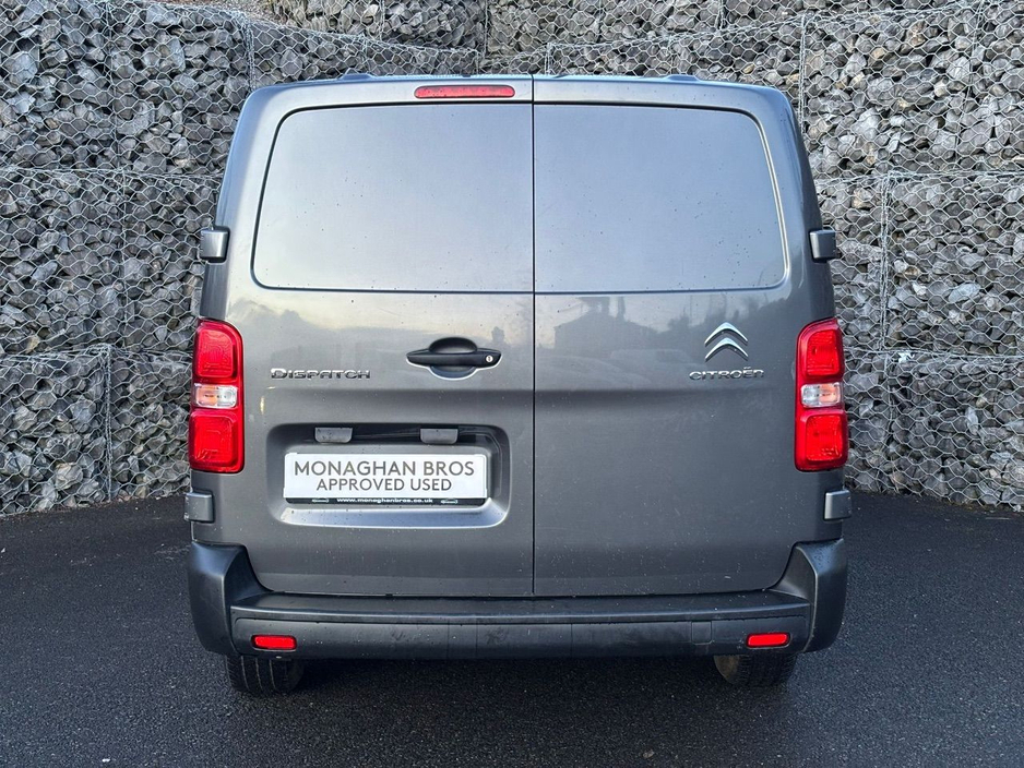2022 Citroen Dispatch 1000 ENT PRO B-H XL ENTERPRISE BLUEHDI S/S €15,086