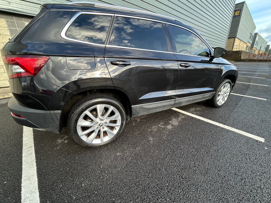 2020 Skoda Karoq 1.6 TDI SE  AUTO **HIGH SPEC ** HALF LEATHER ** APPLE / ANDROID CARPLAY ** STUNNING EXAMPLE ** €22,995