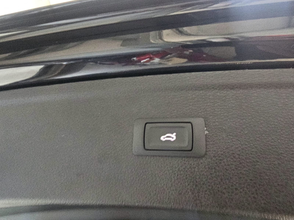 2024 Audi Q5 - image 9