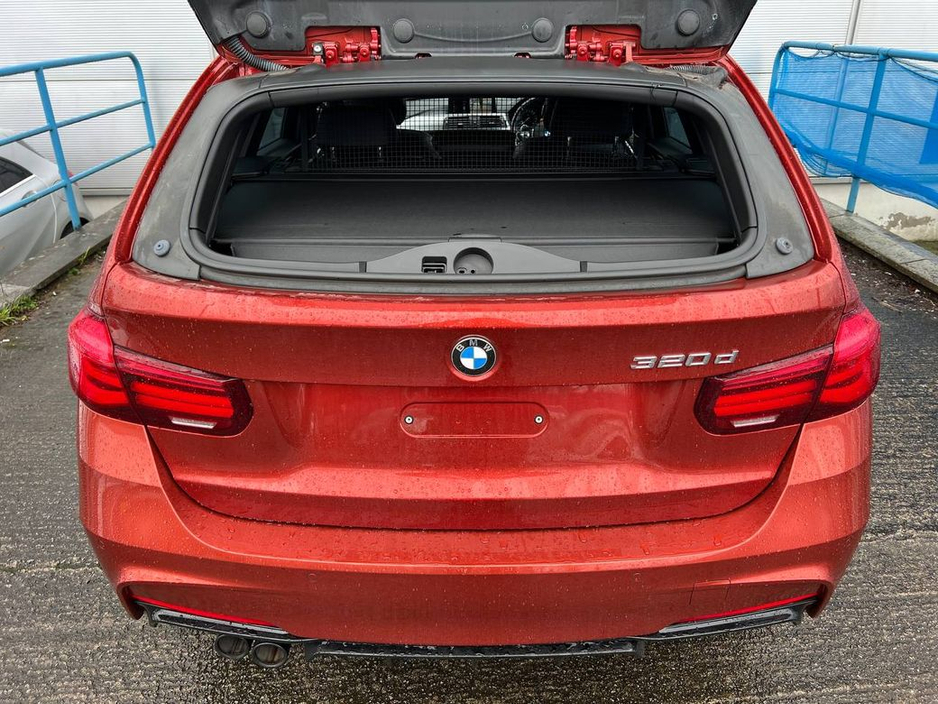 2019 BMW 3 Series 320d M-SPORT TOURING // COMPETITION PACK // SHADOW EDITION // FULL SERVICE HISTORY €26,750