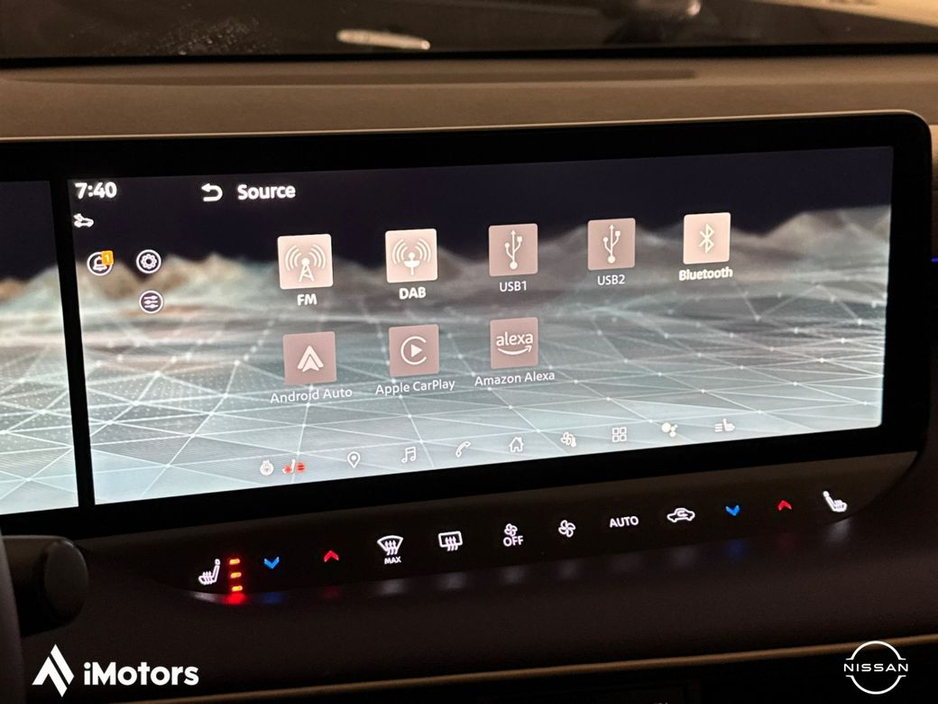 2026 Nissan Leaf - image 25