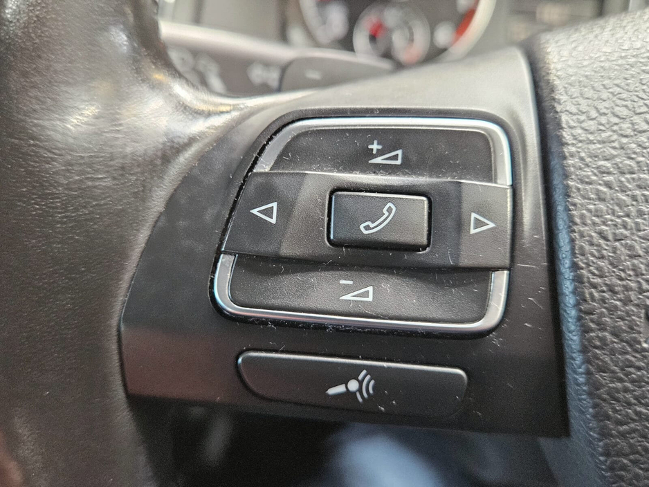 2013 Volkswagen Sharan - image 10