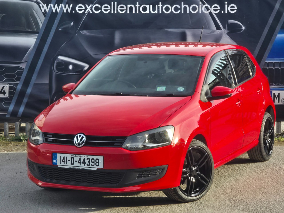 2014 Volkswagen Polo - image 2