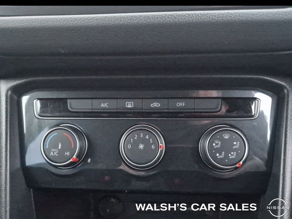 2021 Volkswagen Tiguan - image 24