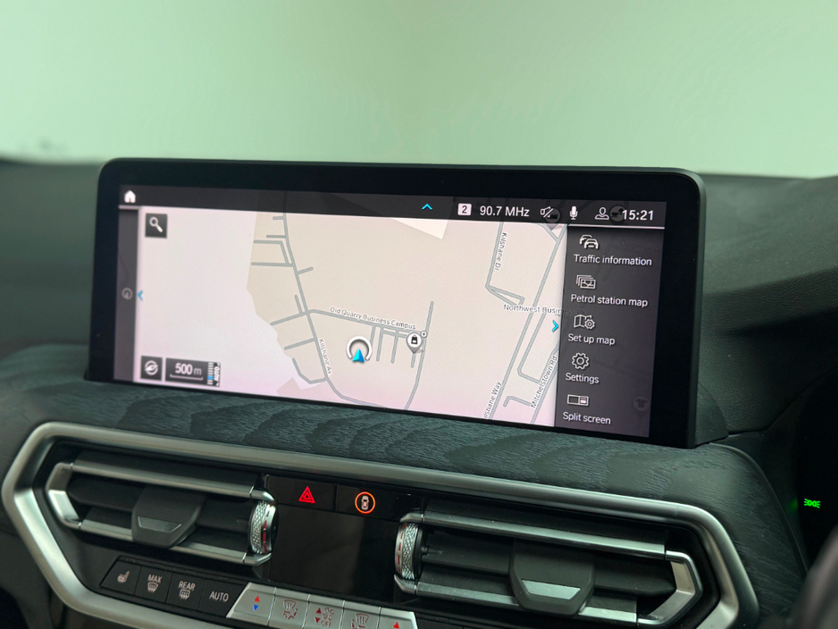 2022 BMW X3 - image 18