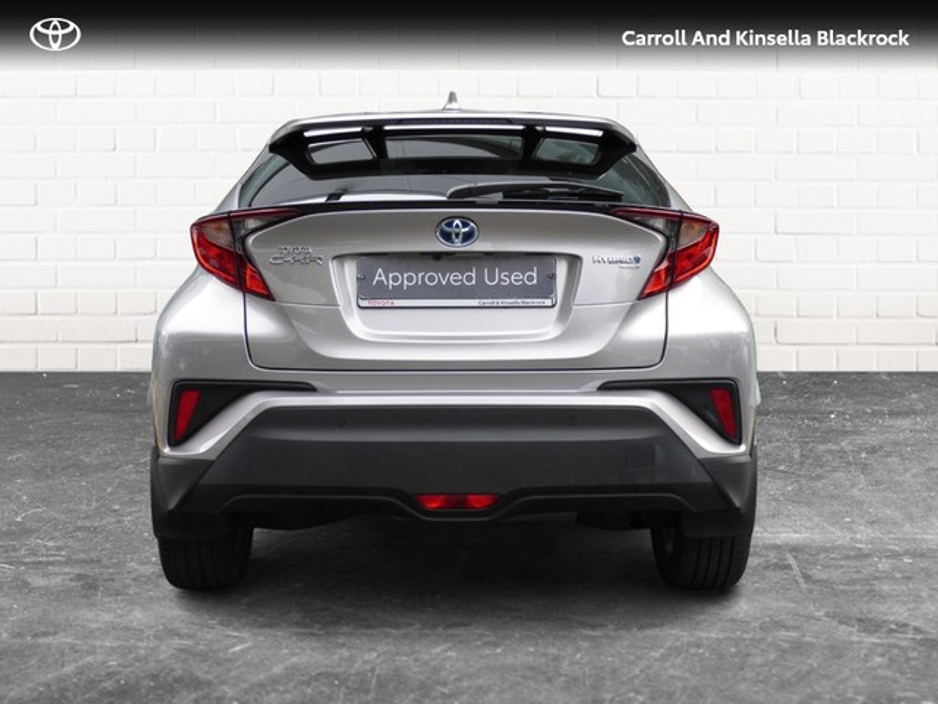 2020 Toyota C-HR Hybrid Sport €23,950