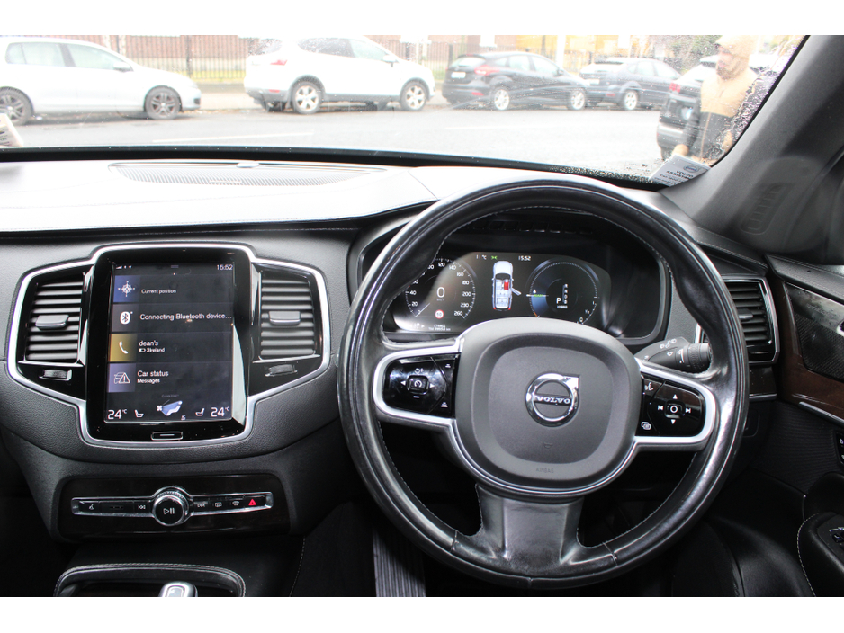 2019 Volvo XC90 - image 11