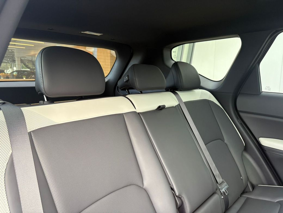 2026 Kia EV5 - image 21