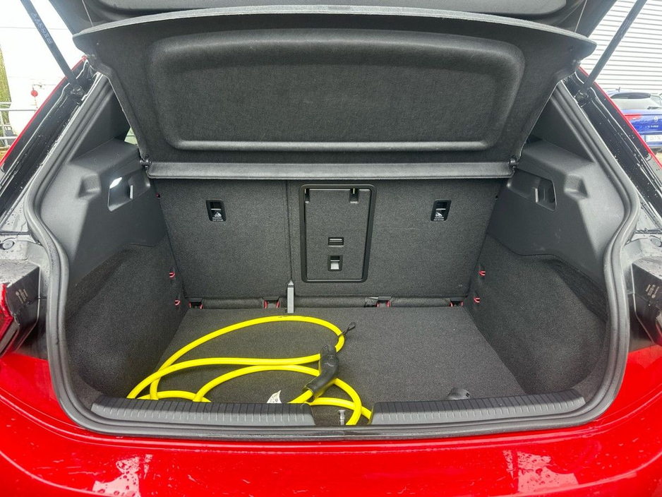 2023 Volkswagen ID.3 - image 12