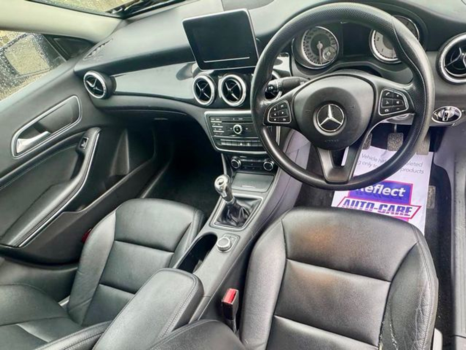 2015 Mercedes-Benz CLA Class 180 CDI 4DR €13,900