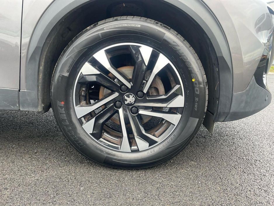 2020 Peugeot 2008 1.5 BlueHDI 100bhp Allure €18,975